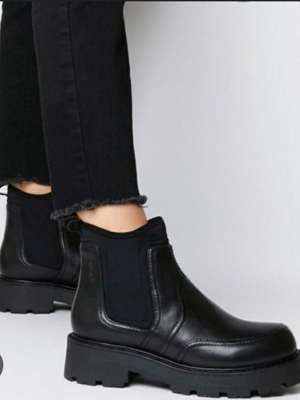 Vagabond Cosmo 2.0 Black Leather Chelsea Boot NWT sz 39EU